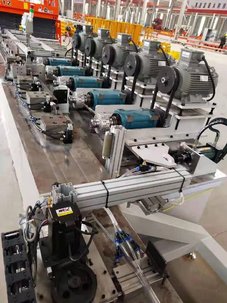 全自动多头自动翻料热熔钻实物视频