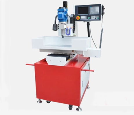 热熔钻孔机节约材料成本的同时，也节约了人工成本