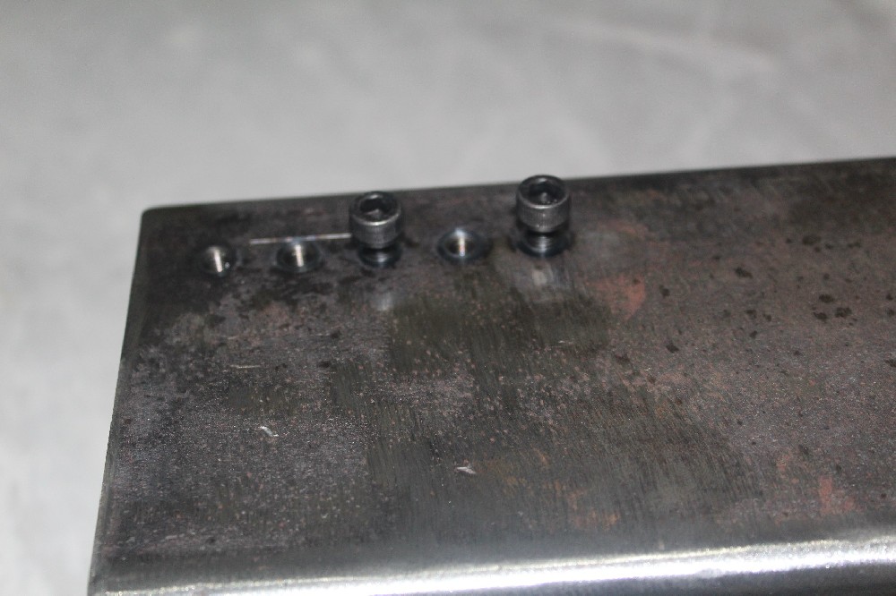 M6平口热熔钻孔+挤压攻丝样品图片