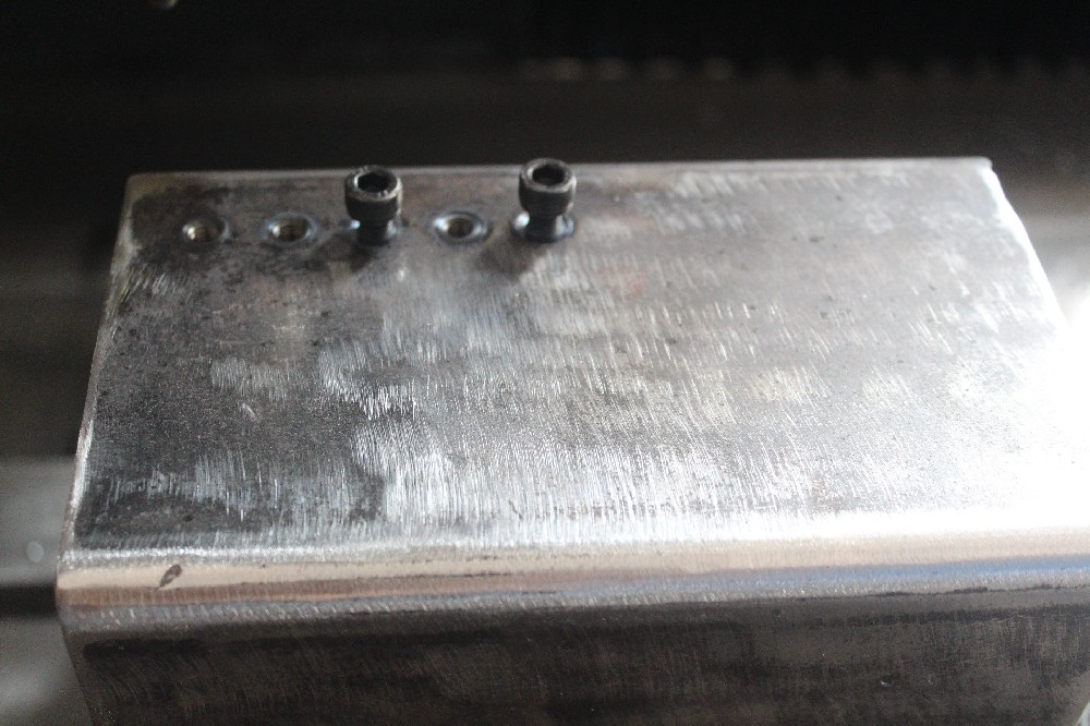 方通M6平口热熔钻攻工作展示视频